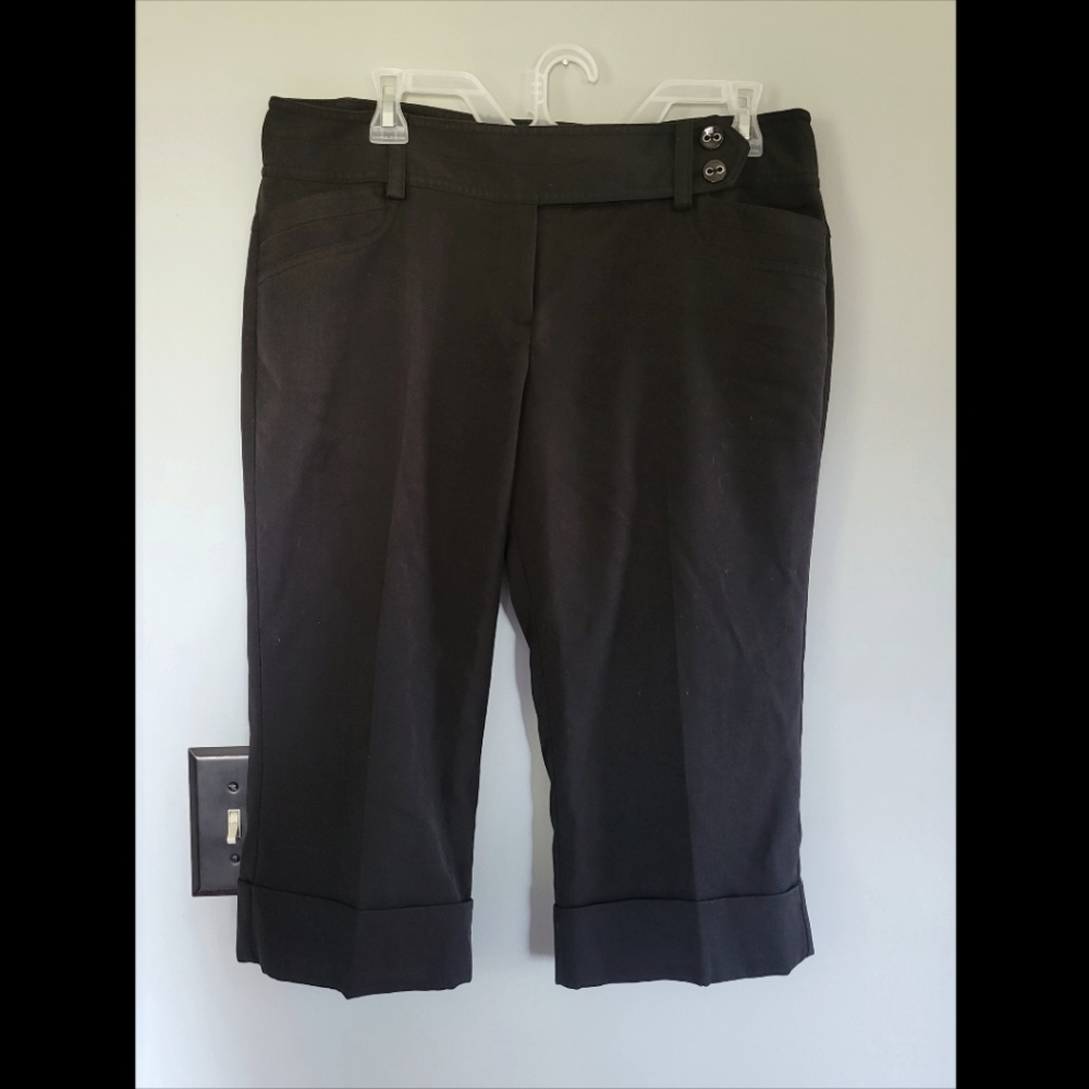 Tracy Evans Dress Capris